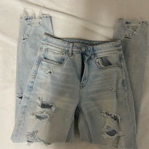 American Eagle Lightwash Jeans
